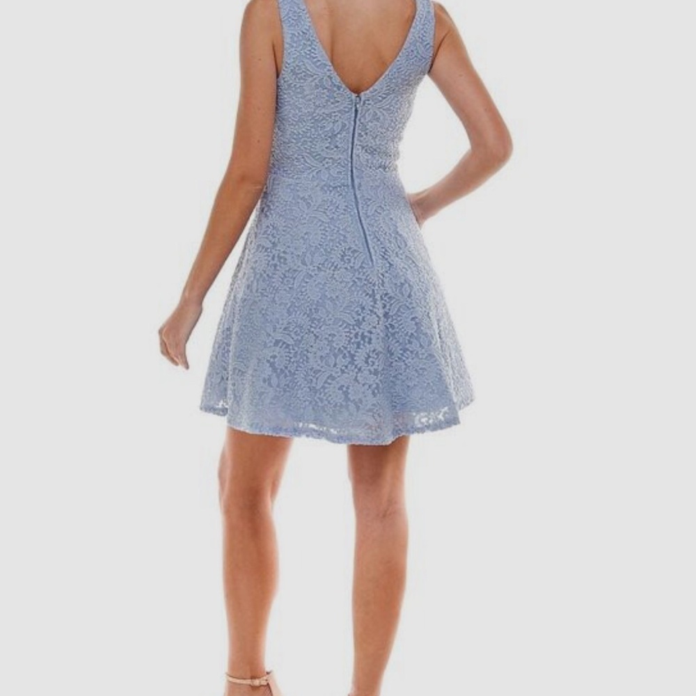Elegant blue laced dress